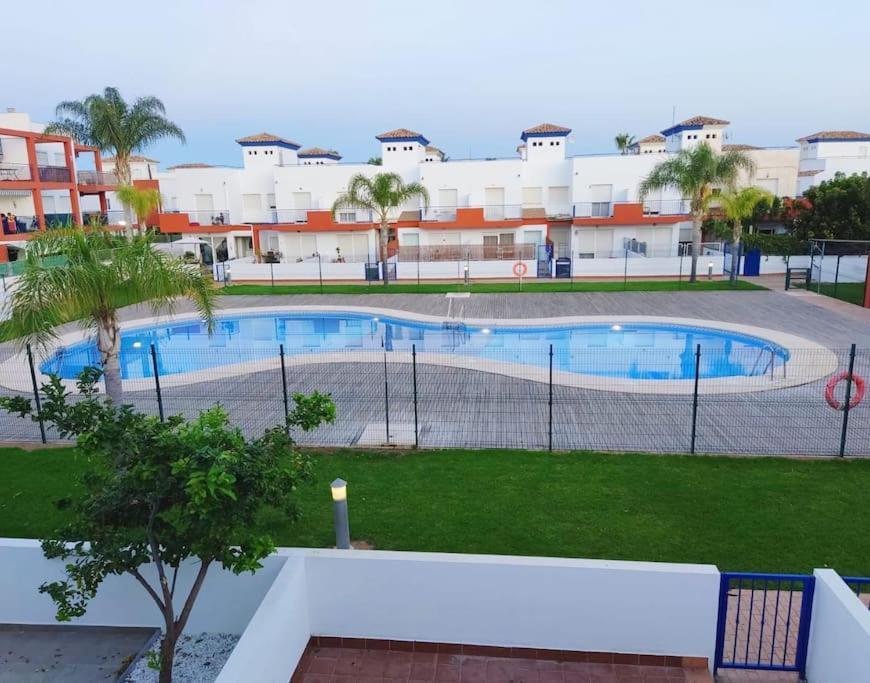 Villa Casa Familiar A Pie De Piscina Vera Exterior foto